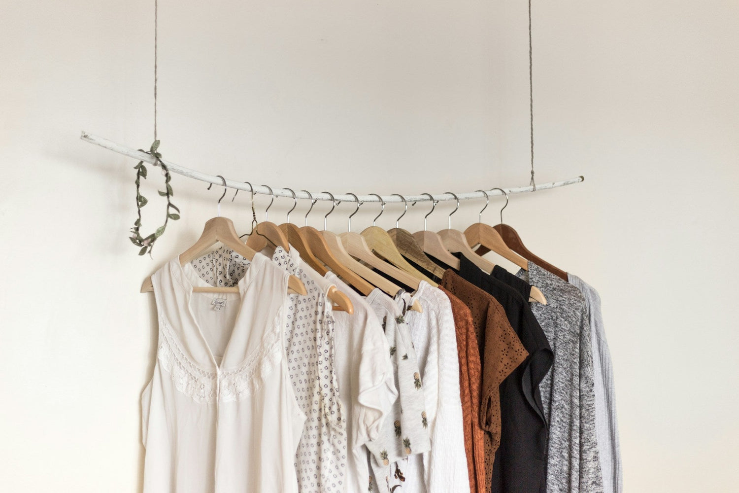 Men's/Women's/Kids' Clothing & Shoes