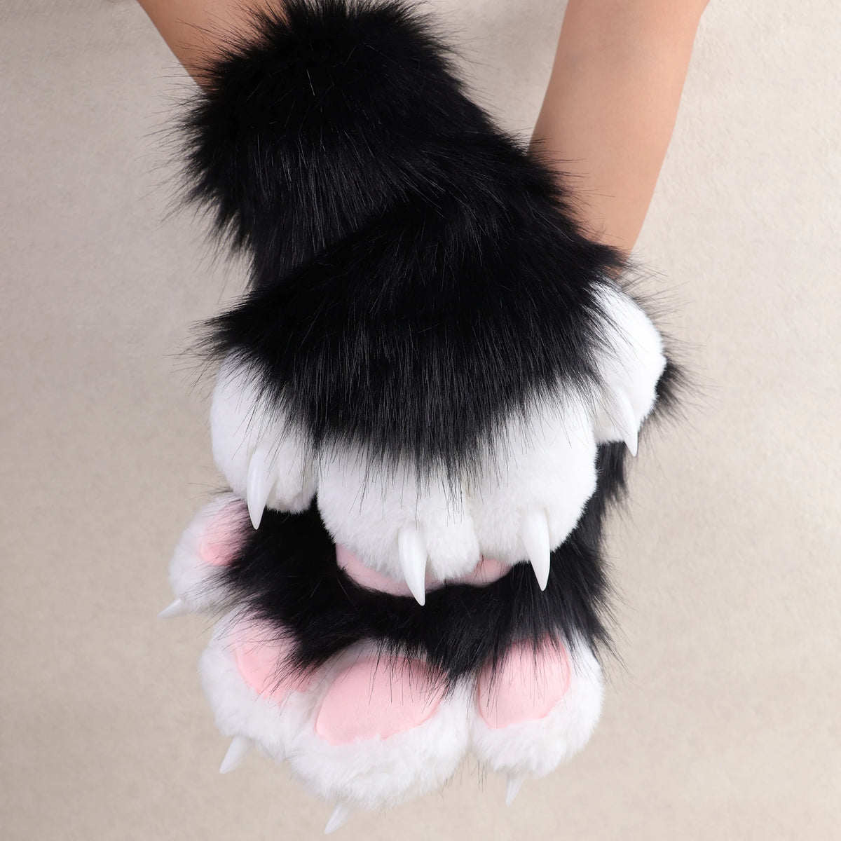 Faux Fur Animal Claw Gloves For Cosplay Costume Party