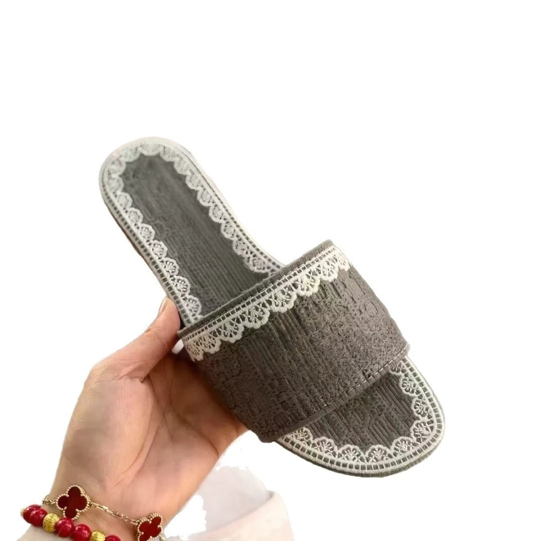 Women Embroidered Flat Slippers Summer Beach Fashion