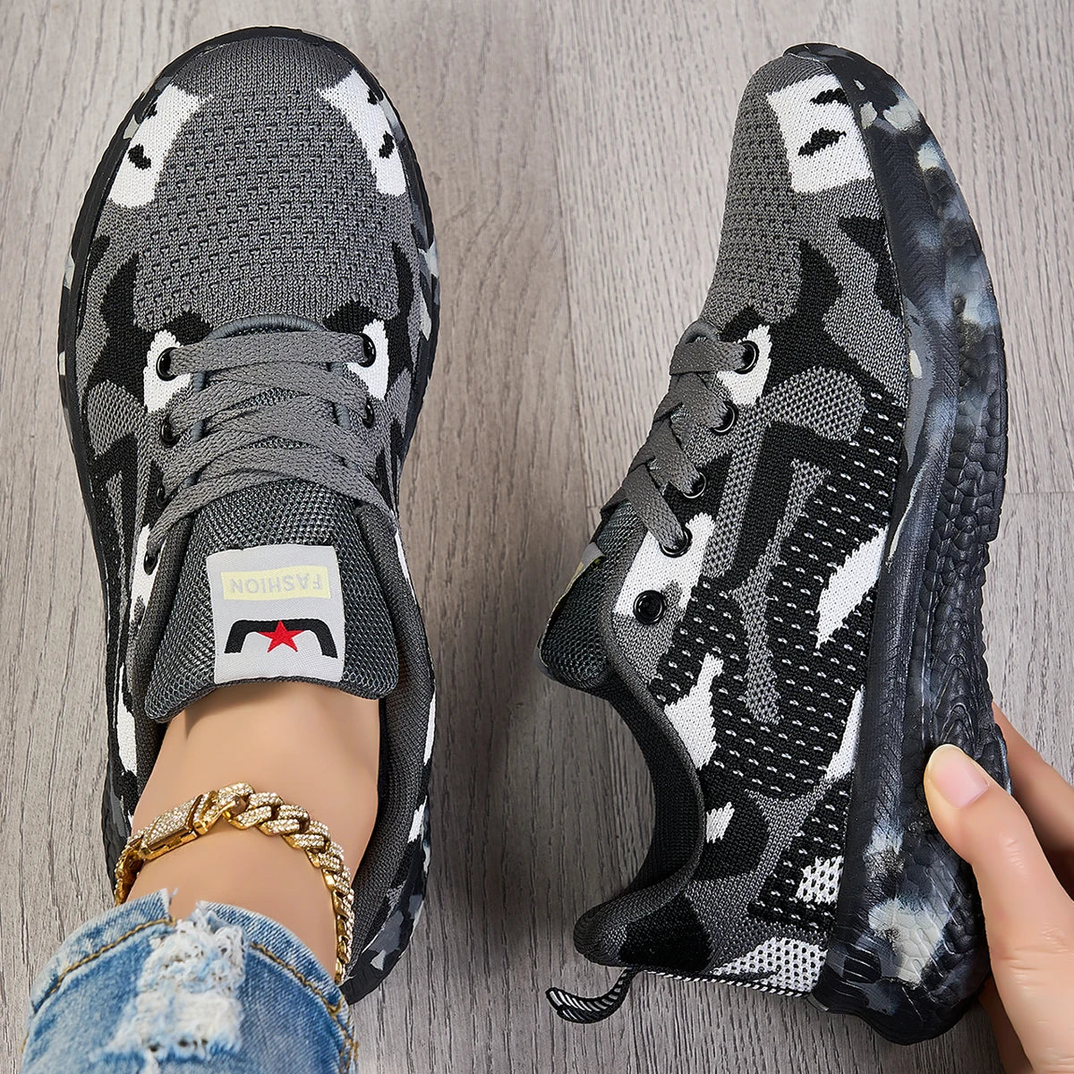 Women Camo Flyknit Sneakers Breathable Mesh Lace-Up Shoes