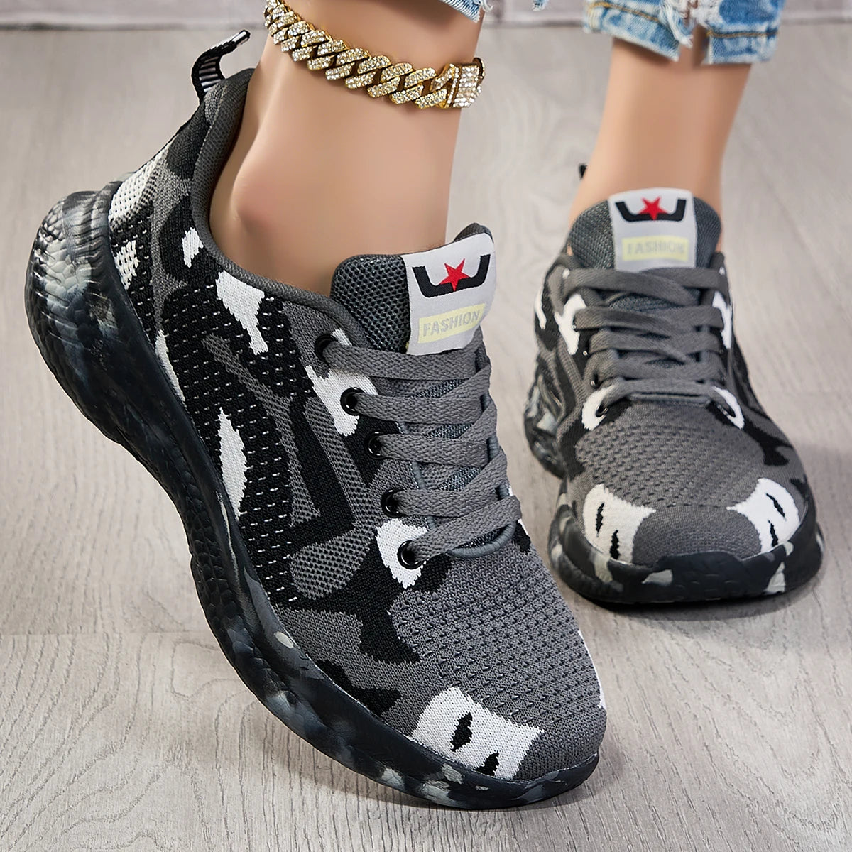 Women Camo Flyknit Sneakers Breathable Mesh Lace-Up Shoes