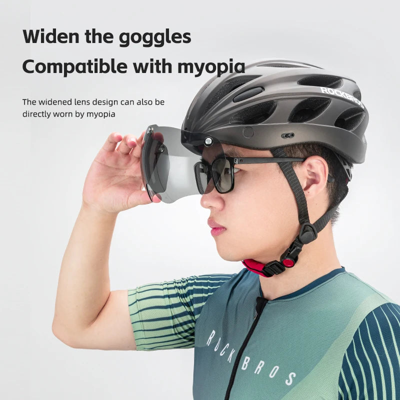 ROCKBROS Lightweight Integrated Cycling Helmet With Goggles