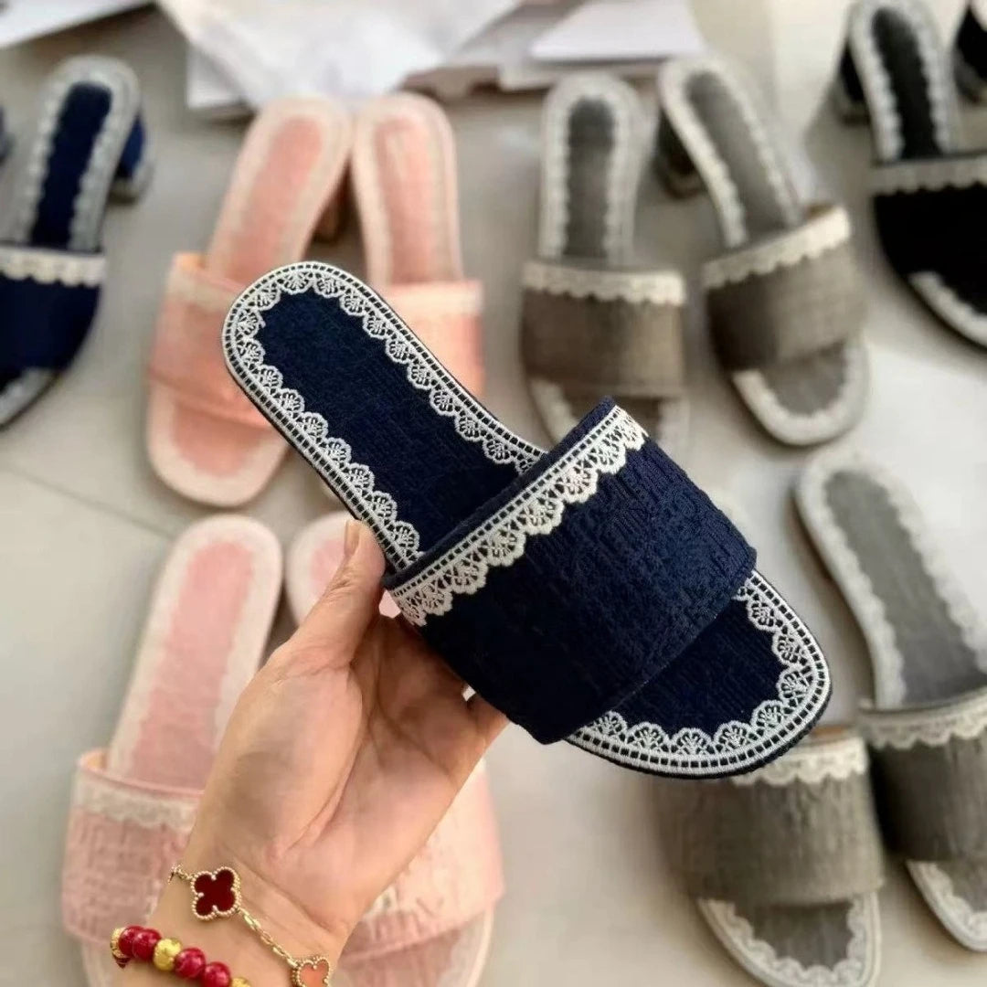 Women Embroidered Flat Slippers Summer Beach Fashion